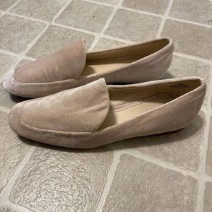 Nine West Slip On loafers womens size 8.5 Beige
